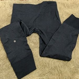 Navy Lululemon leggings